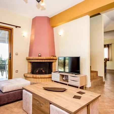 Irida Villa *