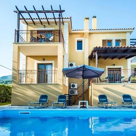 Irida Villa
