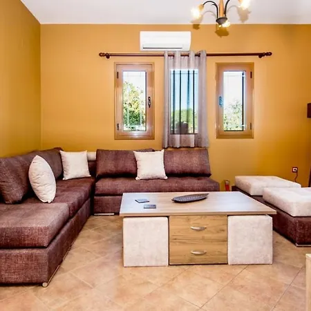 فيلة Irida Afrato